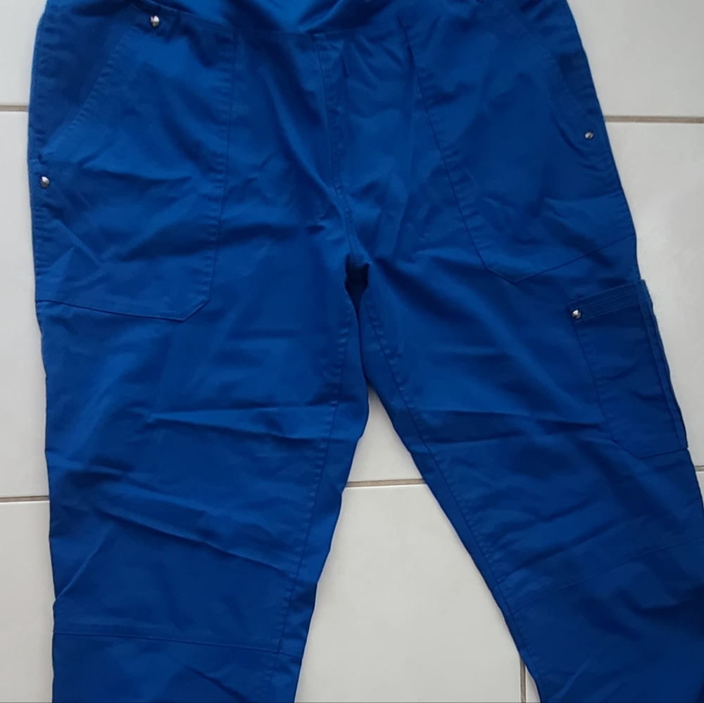 Purple label yoga healing hands scrub pants Medium